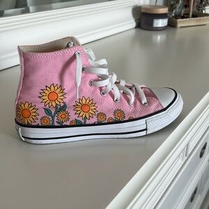 pink sunflower converse , chuck taylors, rare find
